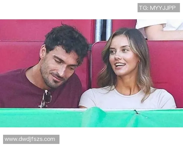 足球明星心目中的女神模特揭晓她们的魅力与风采