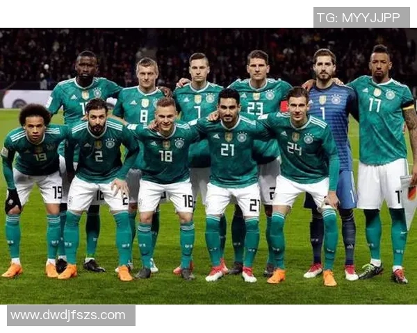 重庆足球队在世界杯预选赛中的灵活战术与表现分析